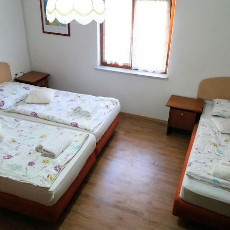 מלון פיראן Apartmaji, Sobe - Obzidje מראה חיצוני תמונה