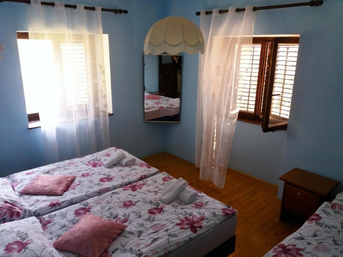 מלון פיראן Apartmaji, Sobe - Obzidje מראה חיצוני תמונה